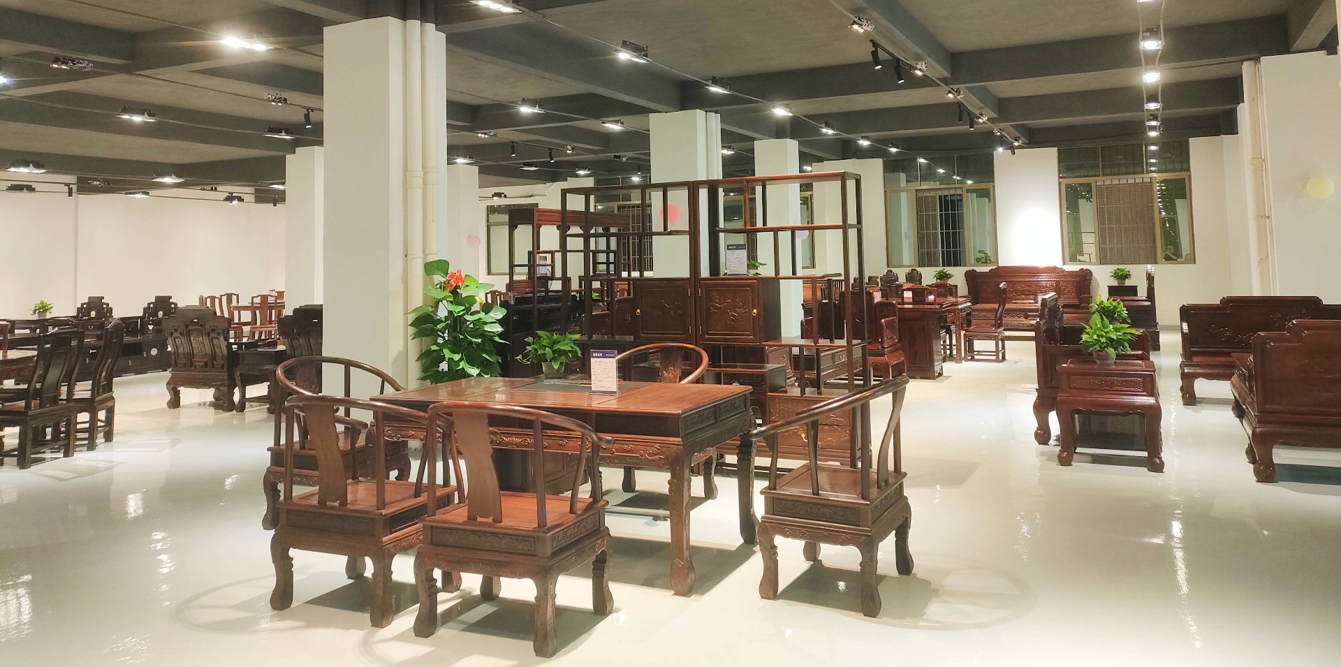红木家具超市